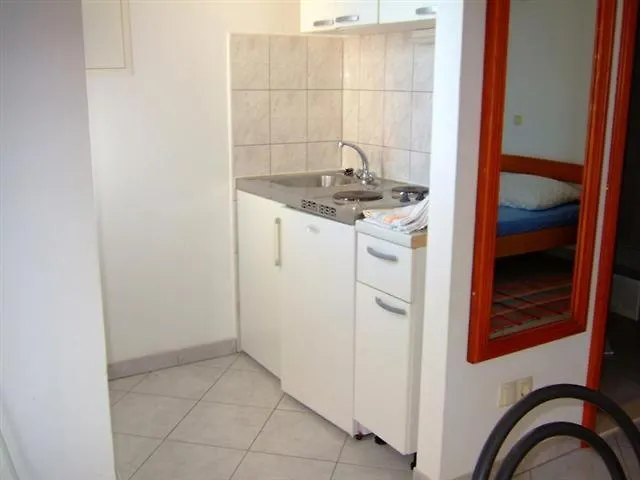 Nada-studio 10 Duće